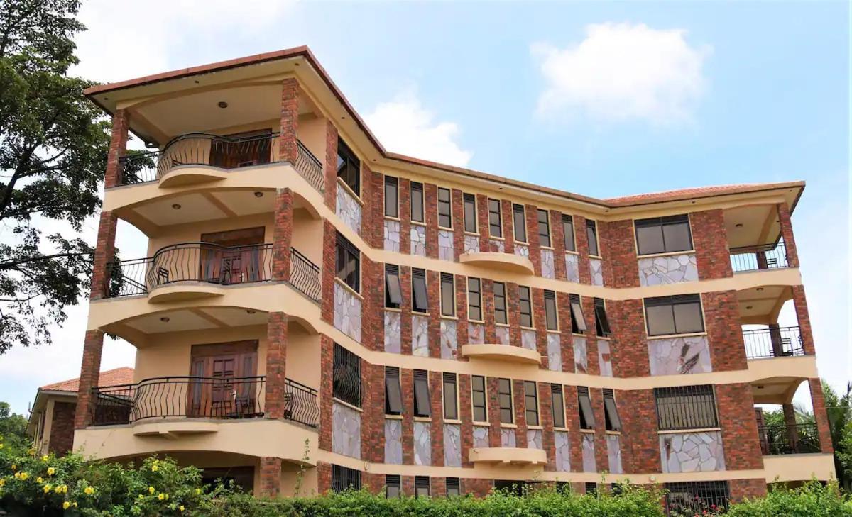 Victoria Breeze Suites, Entebbe Eksteriør billede